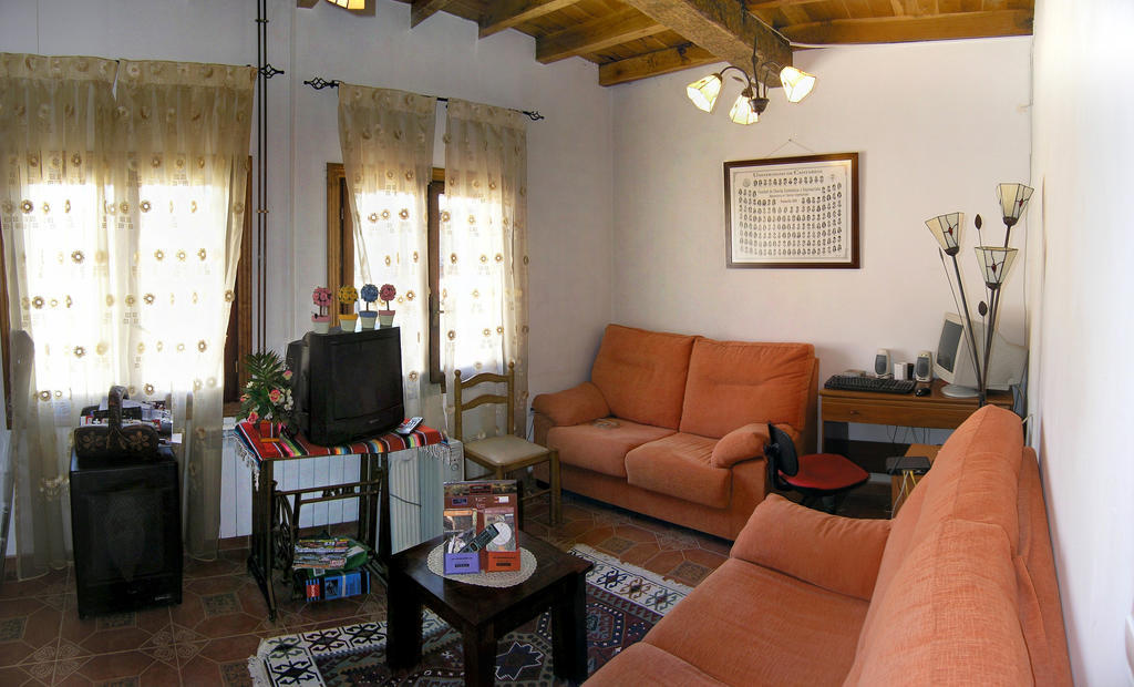 Casa Paulino Hotel Corrales De Buelna Exterior photo
